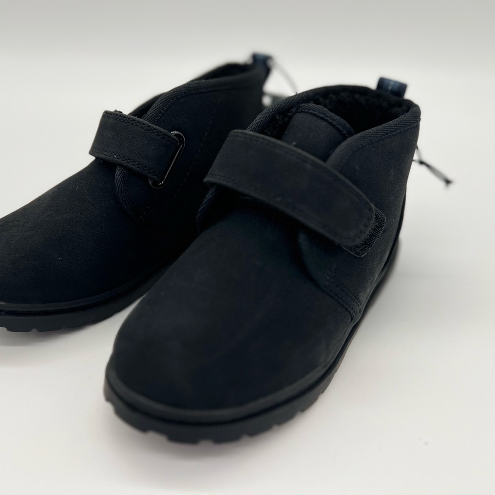 Cat & Jack Black Magnus Shoes Sherpa Lined Ankle Bootie Kids Boots
